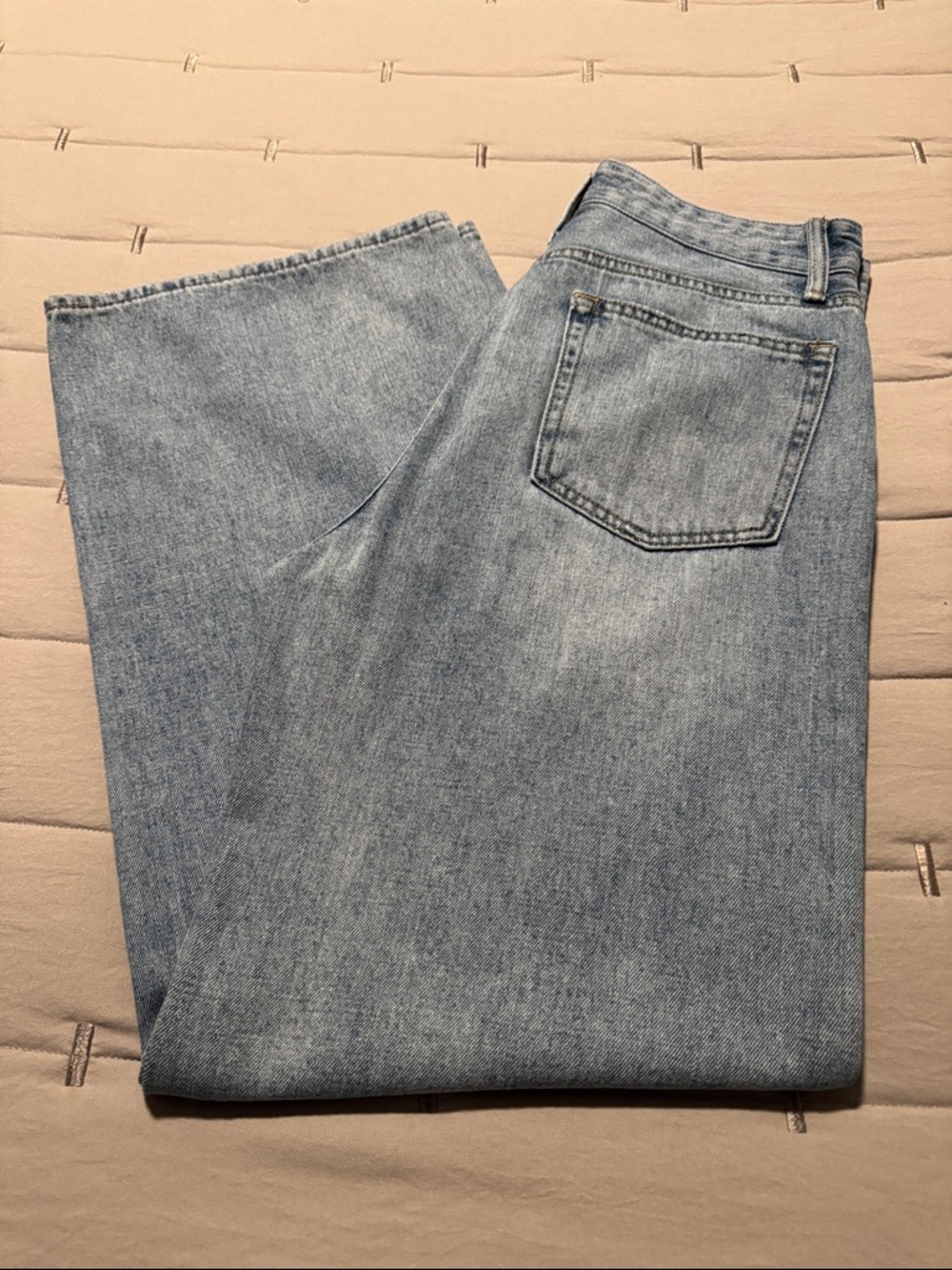 Altar’d State Light Wash Women’s Wide Leg Jeans-size 30